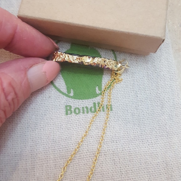 BEAUTIFUL AGATE GEODE SLICE Necklace - Picture 4 of 4